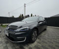Серый Фольксваген e-Golf, объемом двигателя 0 л и пробегом 57 тыс. км за 14600 $, фото 2 на Automoto.ua