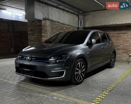 Сірий Фольксваген e-Golf, об'ємом двигуна 0 л та пробігом 49 тис. км за 19200 $, фото 5 на Automoto.ua