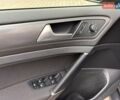 Серый Фольксваген e-Golf, объемом двигателя 0 л и пробегом 60 тыс. км за 16900 $, фото 13 на Automoto.ua