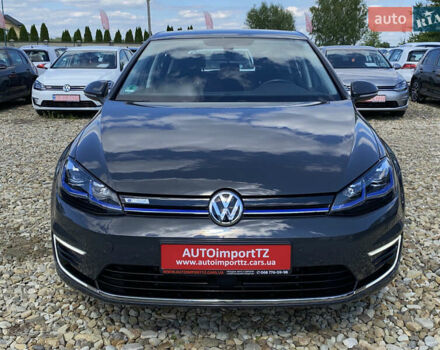 Серый Фольксваген e-Golf, объемом двигателя 0 л и пробегом 27 тыс. км за 14400 $, фото 14 на Automoto.ua