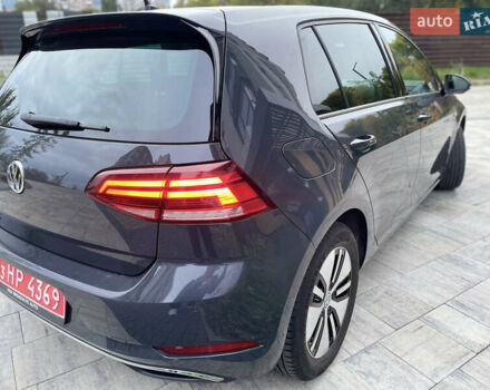 Серый Фольксваген e-Golf, объемом двигателя 0 л и пробегом 91 тыс. км за 13500 $, фото 10 на Automoto.ua