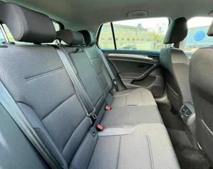 Серый Фольксваген e-Golf, объемом двигателя 0 л и пробегом 52 тыс. км за 16300 $, фото 20 на Automoto.ua