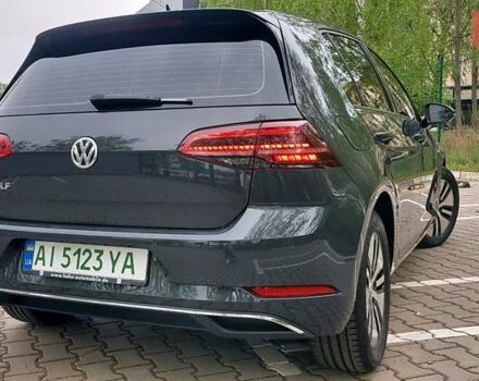 Серый Фольксваген e-Golf, объемом двигателя 0 л и пробегом 95 тыс. км за 14500 $, фото 7 на Automoto.ua