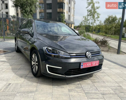Серый Фольксваген e-Golf, объемом двигателя 0 л и пробегом 91 тыс. км за 12900 $, фото 7 на Automoto.ua