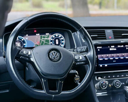 Фольксваген e-Golf 2020 в Кропивницком (Кировограде) на Automoto.ua Серый Фольксваген e-Golf, объемом двигателя 0 л и пробегом 125 тыс. км за 14550 $, фото 33 на Automoto.ua