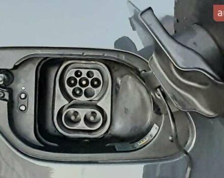 Серый Фольксваген e-Golf, объемом двигателя 0 л и пробегом 140 тыс. км за 12300 $, фото 23 на Automoto.ua