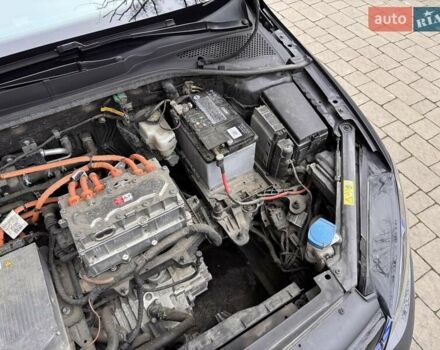 Серый Фольксваген e-Golf, объемом двигателя 0 л и пробегом 60 тыс. км за 16900 $, фото 82 на Automoto.ua