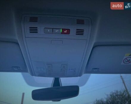 Серый Фольксваген e-Golf, объемом двигателя 0 л и пробегом 64 тыс. км за 15600 $, фото 13 на Automoto.ua