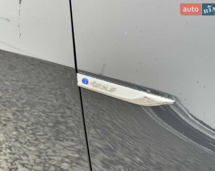 Серый Фольксваген e-Golf, объемом двигателя 0 л и пробегом 53 тыс. км за 12999 $, фото 30 на Automoto.ua