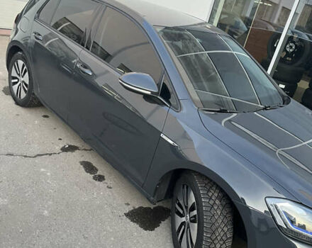 Сірий Фольксваген e-Golf, об'ємом двигуна 0 л та пробігом 27 тис. км за 17200 $, фото 9 на Automoto.ua