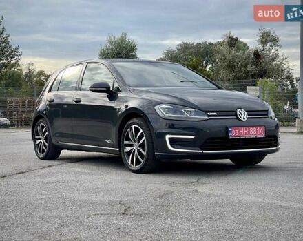 Серый Фольксваген e-Golf, объемом двигателя 0 л и пробегом 103 тыс. км за 13300 $, фото 10 на Automoto.ua