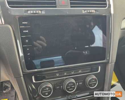 Сірий Фольксваген e-Golf, об'ємом двигуна 36 л та пробігом 58 тис. км за 15300 $, фото 13 на Automoto.ua