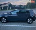 Серый Фольксваген e-Golf, объемом двигателя 0 л и пробегом 64 тыс. км за 15600 $, фото 1 на Automoto.ua