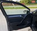 Серый Фольксваген e-Golf, объемом двигателя 0 л и пробегом 48 тыс. км за 14617 $, фото 9 на Automoto.ua