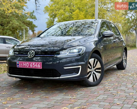 Фольксваген e-Golf 2020 в Кропивницком (Кировограде) на Automoto.ua Серый Фольксваген e-Golf, объемом двигателя 0 л и пробегом 125 тыс. км за 14550 $, фото 1 на Automoto.ua
