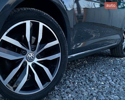 Серый Фольксваген e-Golf, объемом двигателя 0 л и пробегом 157 тыс. км за 12499 $, фото 19 на Automoto.ua