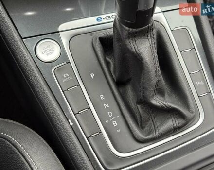 Сірий Фольксваген e-Golf, об'ємом двигуна 0 л та пробігом 79 тис. км за 14650 $, фото 17 на Automoto.ua