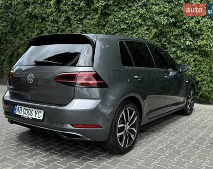 Сірий Фольксваген e-Golf, об'ємом двигуна 0 л та пробігом 49 тис. км за 19200 $, фото 20 на Automoto.ua