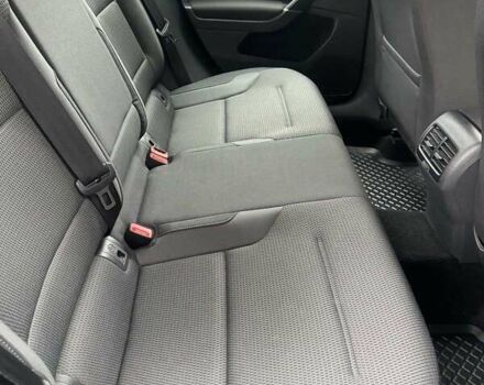 Сірий Фольксваген e-Golf, об'ємом двигуна 0 л та пробігом 67 тис. км за 15400 $, фото 13 на Automoto.ua