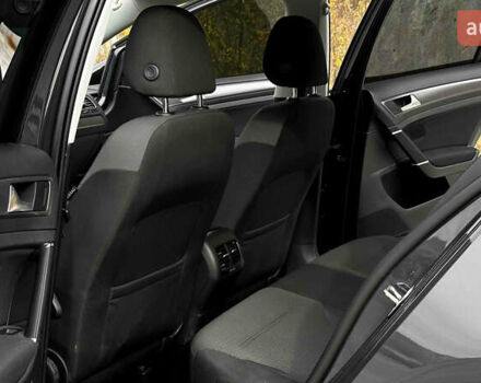 Сірий Фольксваген e-Golf, об'ємом двигуна 0 л та пробігом 64 тис. км за 13500 $, фото 28 на Automoto.ua