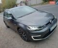Серый Фольксваген e-Golf, объемом двигателя 0 л и пробегом 40 тыс. км за 15800 $, фото 6 на Automoto.ua