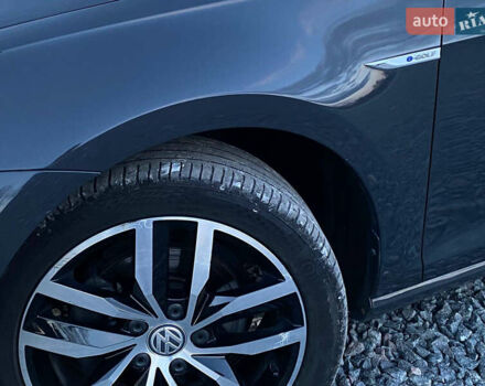 Серый Фольксваген e-Golf, объемом двигателя 0 л и пробегом 157 тыс. км за 12499 $, фото 15 на Automoto.ua