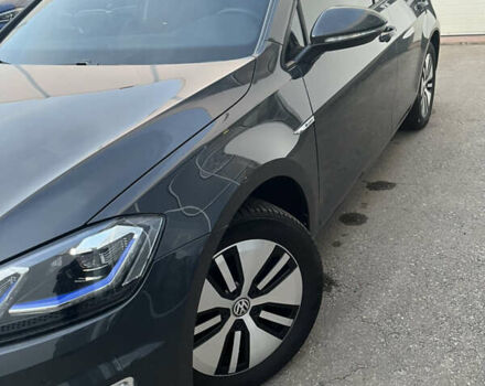 Сірий Фольксваген e-Golf, об'ємом двигуна 0 л та пробігом 27 тис. км за 17200 $, фото 2 на Automoto.ua