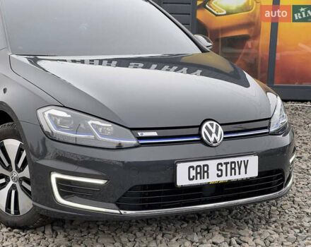 Серый Фольксваген e-Golf, объемом двигателя 0 л и пробегом 53 тыс. км за 12999 $, фото 9 на Automoto.ua