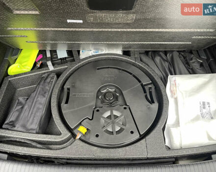 Сірий Фольксваген e-Golf, об'ємом двигуна 0 л та пробігом 40 тис. км за 16500 $, фото 15 на Automoto.ua