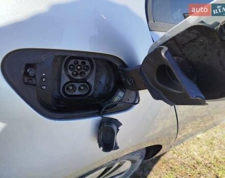 Сірий Фольксваген e-Golf, об'ємом двигуна 0 л та пробігом 73 тис. км за 14999 $, фото 16 на Automoto.ua