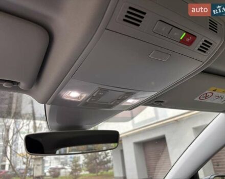 Серый Фольксваген e-Golf, объемом двигателя 0 л и пробегом 60 тыс. км за 16900 $, фото 26 на Automoto.ua