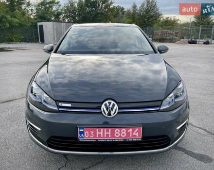 Серый Фольксваген e-Golf, объемом двигателя 0 л и пробегом 103 тыс. км за 13300 $, фото 4 на Automoto.ua