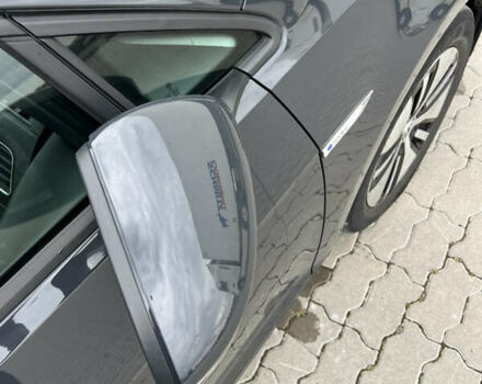 Серый Фольксваген e-Golf, объемом двигателя 0 л и пробегом 45 тыс. км за 14800 $, фото 22 на Automoto.ua
