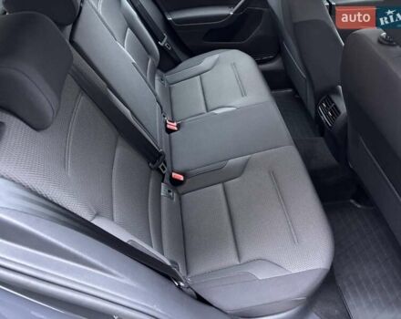 Серый Фольксваген e-Golf, объемом двигателя 0 л и пробегом 60 тыс. км за 16900 $, фото 61 на Automoto.ua