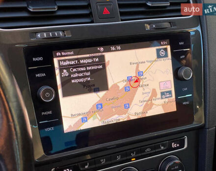 Серый Фольксваген e-Golf, объемом двигателя 0 л и пробегом 157 тыс. км за 12499 $, фото 51 на Automoto.ua