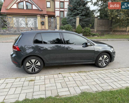 Серый Фольксваген e-Golf, объемом двигателя 0 л и пробегом 73 тыс. км за 14300 $, фото 4 на Automoto.ua