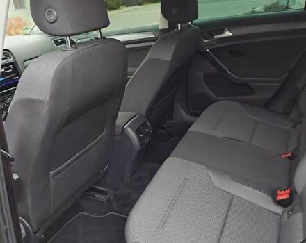 Серый Фольксваген e-Golf, объемом двигателя 0 л и пробегом 54 тыс. км за 16500 $, фото 44 на Automoto.ua