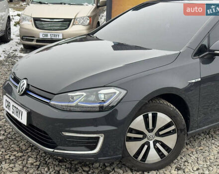 Серый Фольксваген e-Golf, объемом двигателя 0 л и пробегом 53 тыс. км за 12999 $, фото 13 на Automoto.ua