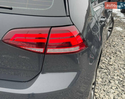 Серый Фольксваген e-Golf, объемом двигателя 0 л и пробегом 53 тыс. км за 12999 $, фото 38 на Automoto.ua