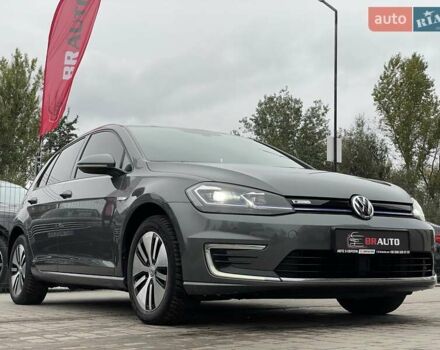 Серый Фольксваген e-Golf, объемом двигателя 0 л и пробегом 108 тыс. км за 13499 $, фото 10 на Automoto.ua