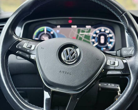 Фольксваген e-Golf 2020 в Кропивницком (Кировограде) на Automoto.ua Серый Фольксваген e-Golf, объемом двигателя 0 л и пробегом 125 тыс. км за 14550 $, фото 38 на Automoto.ua