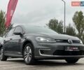 Серый Фольксваген e-Golf, объемом двигателя 0 л и пробегом 108 тыс. км за 13499 $, фото 10 на Automoto.ua