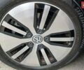 Серый Фольксваген e-Golf, объемом двигателя 0 л и пробегом 29 тыс. км за 16600 $, фото 1 на Automoto.ua