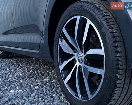 Серый Фольксваген e-Golf, объемом двигателя 0 л и пробегом 157 тыс. км за 12499 $, фото 23 на Automoto.ua