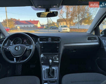 Сірий Фольксваген e-Golf, об'ємом двигуна 0 л та пробігом 51 тис. км за 13499 $, фото 57 на Automoto.ua