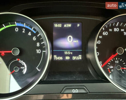 Серый Фольксваген e-Golf, объемом двигателя 0 л и пробегом 73 тыс. км за 14300 $, фото 14 на Automoto.ua