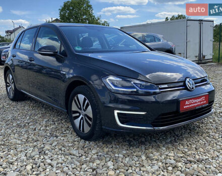 Серый Фольксваген e-Golf, объемом двигателя 0 л и пробегом 27 тыс. км за 14400 $, фото 13 на Automoto.ua