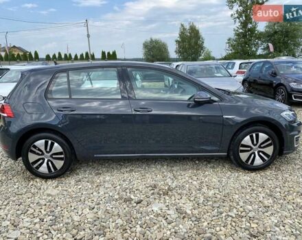 Серый Фольксваген e-Golf, объемом двигателя 0 л и пробегом 30 тыс. км за 14400 $, фото 10 на Automoto.ua