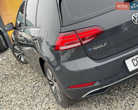 Серый Фольксваген e-Golf, объемом двигателя 0 л и пробегом 53 тыс. км за 12999 $, фото 23 на Automoto.ua