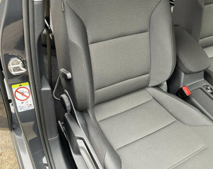 Сірий Фольксваген e-Golf, об'ємом двигуна 0 л та пробігом 40 тис. км за 16500 $, фото 25 на Automoto.ua